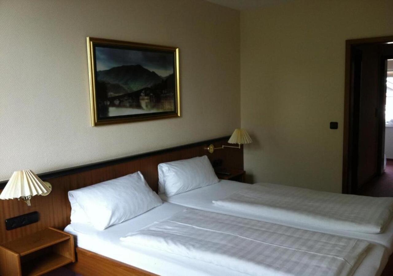 האריסלי Hotel Am Nordkreuz מראה חיצוני תמונה