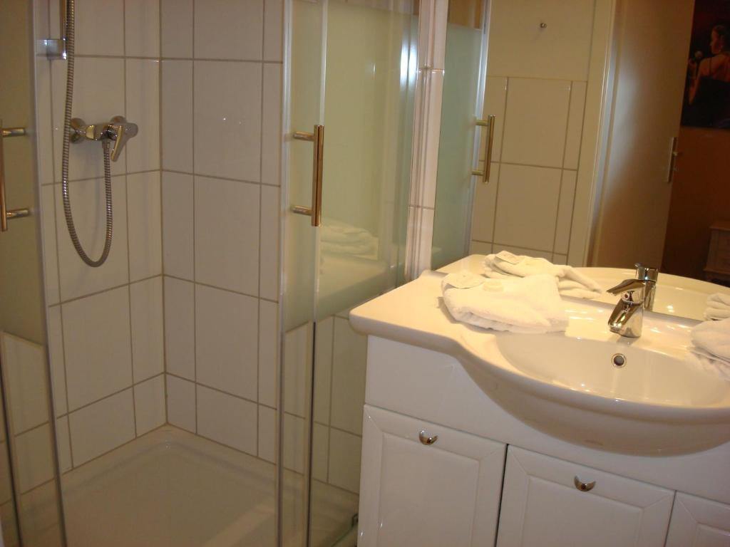 האריסלי Hotel Am Nordkreuz מראה חיצוני תמונה